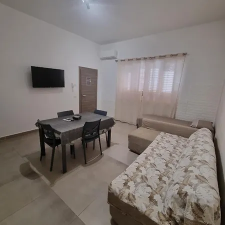 B&m Apt2 -apt3 公寓